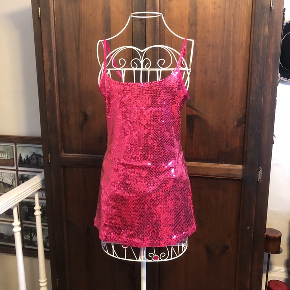 Buckle Tops - 🐠BOGO 50% OFF BKE Buckle Pink Sequin Cami Tank